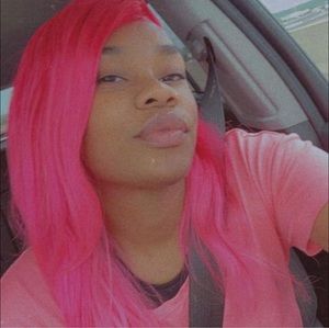 Meet your Posher, Jasmin